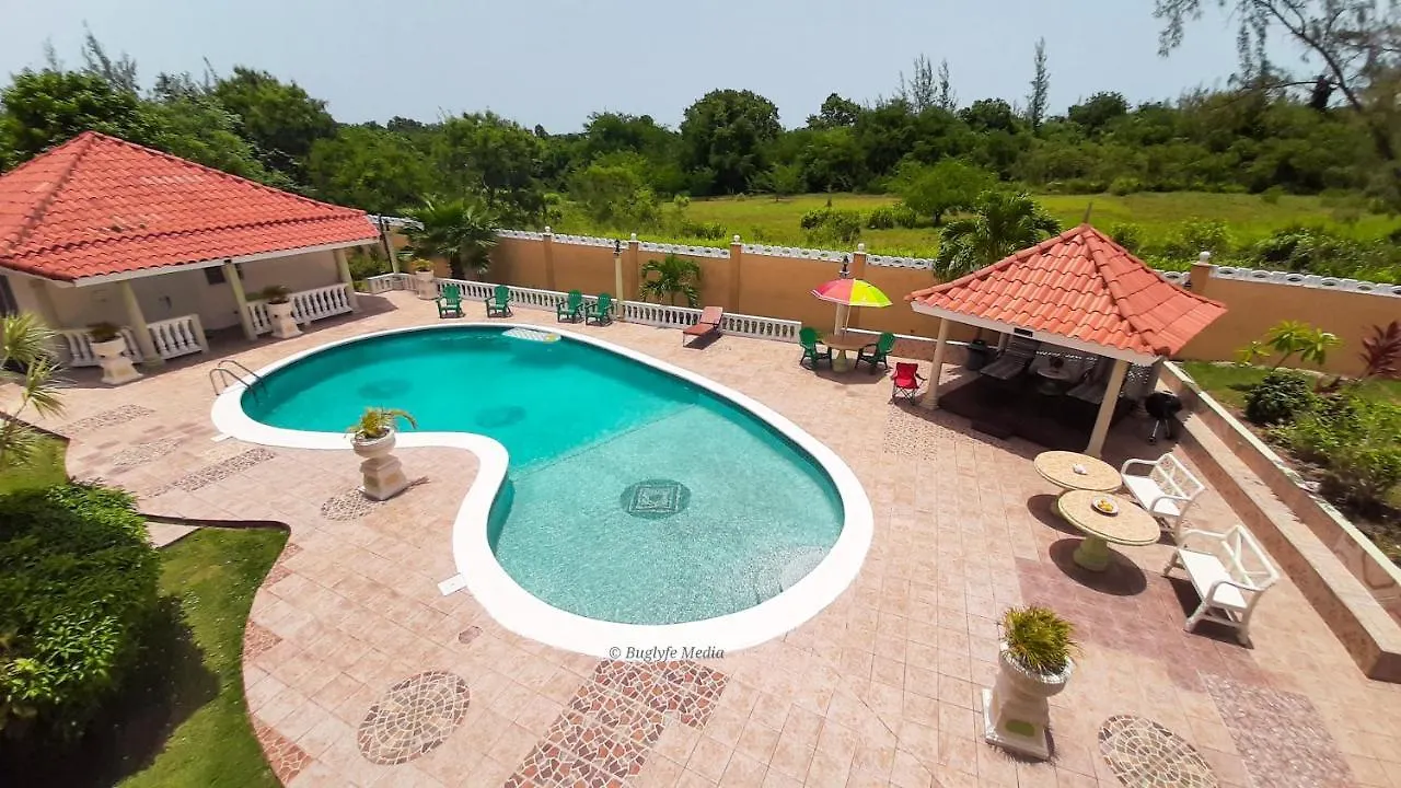 Jamaica Extended Stay / Golf Veiw Villa Montego Bay